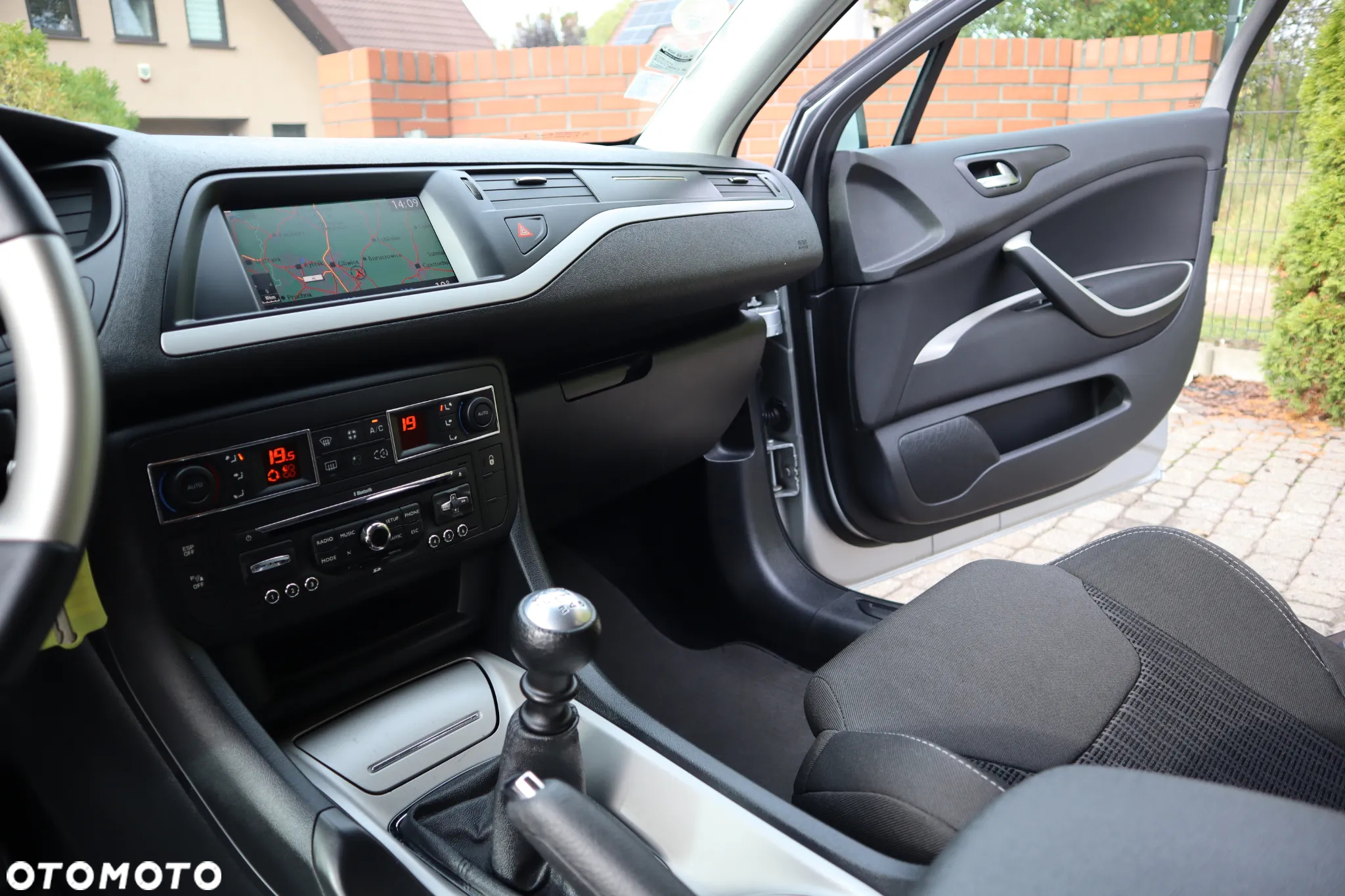 Citroën C5 Tourer HDi 140 FAP CrossTourer - 18