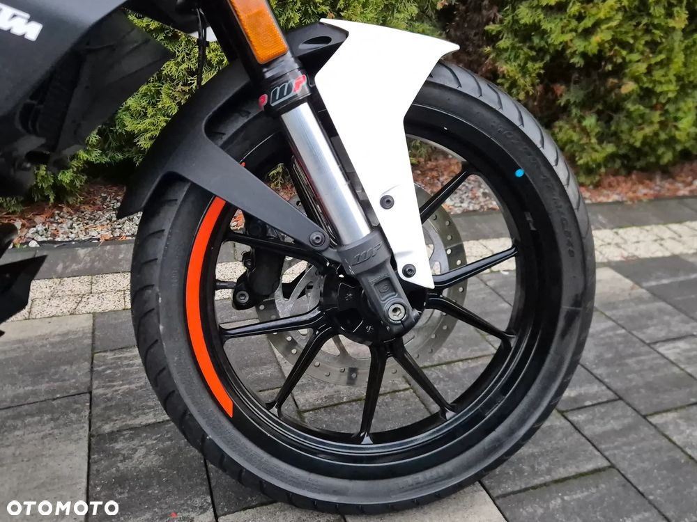 KTM Duke - 12