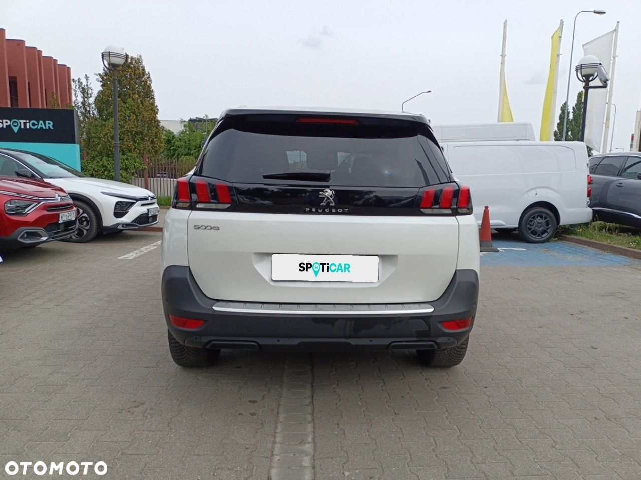 Peugeot 5008 1.5 BlueHDi Allure Pack S&S EAT8 - 5