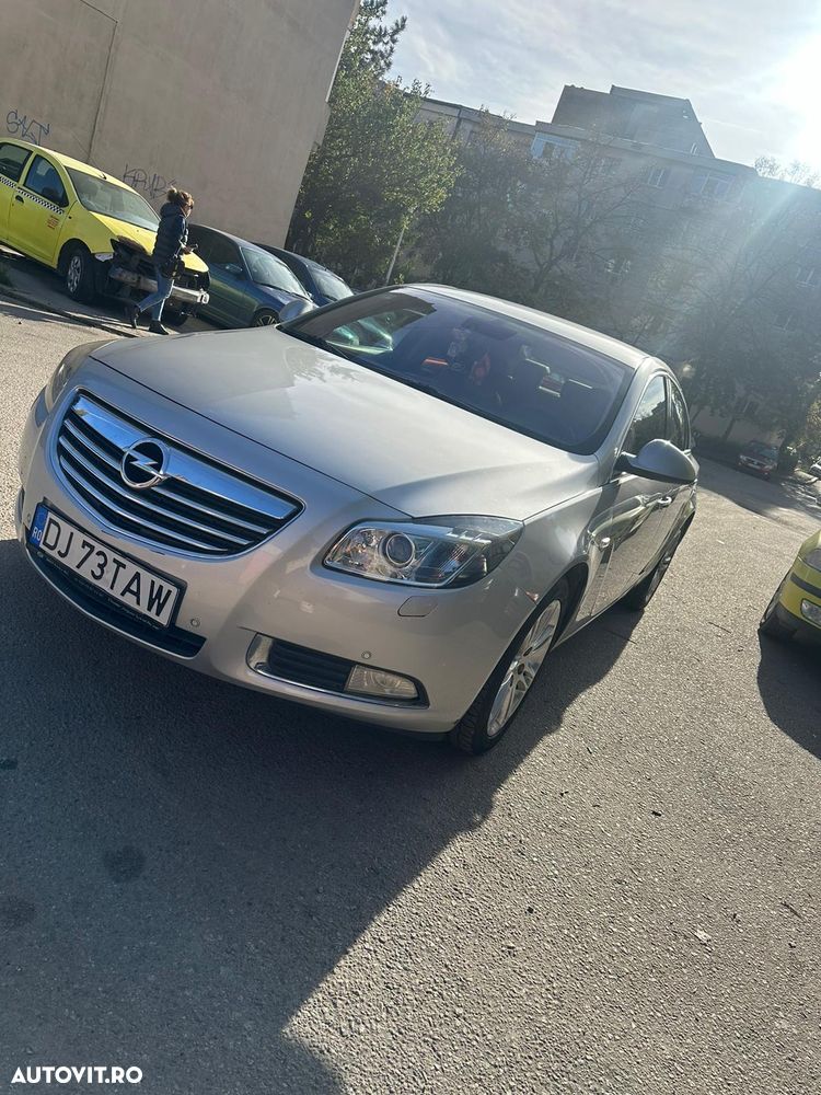 Opel Insignia - 2