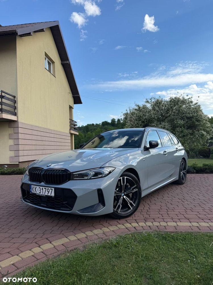 BMW Seria 3 330i xDrive M Sport - 3