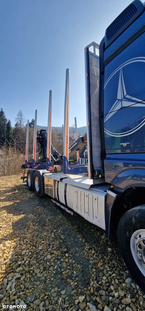 Mercedes-Benz Arocs - 24