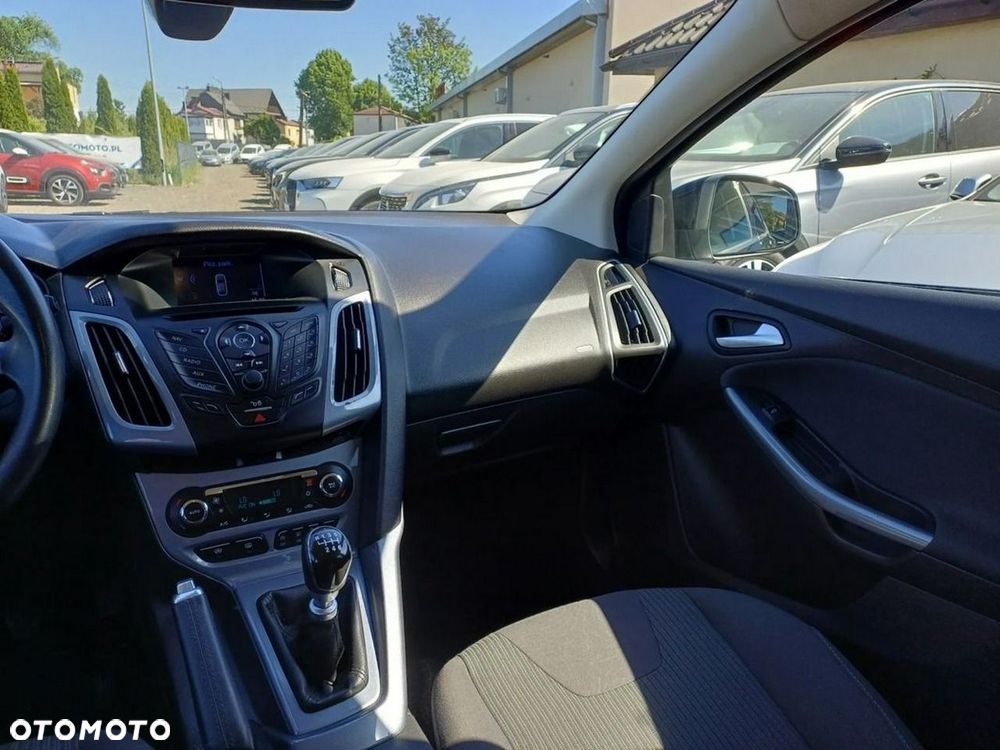 Ford Focus 1.0 EcoBoost STart-Stopp-System TITANIUM - 25