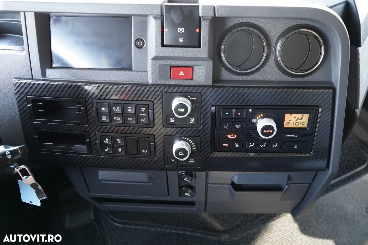 Renault T 440 / 6X2 / SOLO / CORTINĂ 9.5 M / I-PARK COOL / RIDICABIL / JANTE DIN ALIAJ / PUNȚĂ RIDICABILĂ - 30
