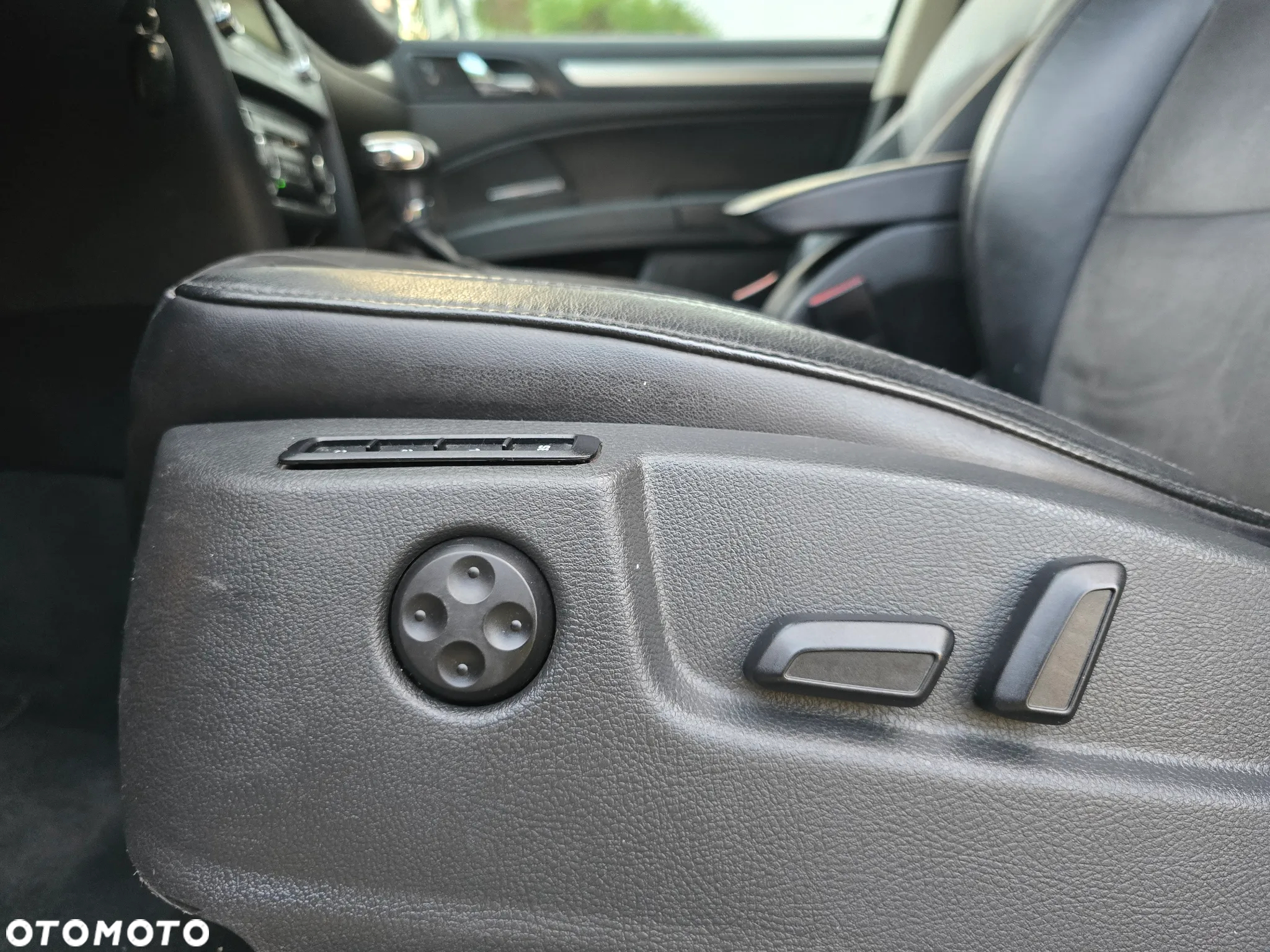 Skoda Superb 2.0 TDI Platinum DSG - 21