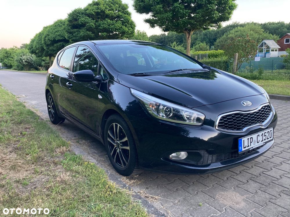 Kia Ceed - 3