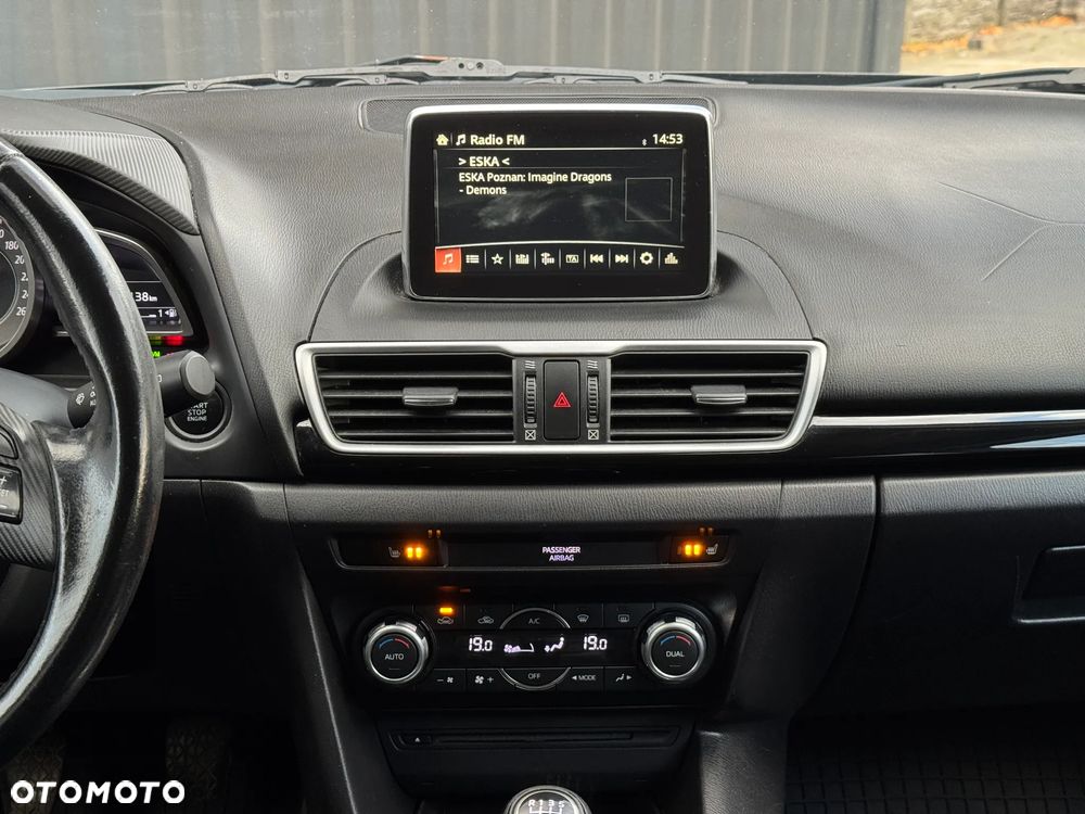 Mazda 3 1.6 CD Exclusive + - 11