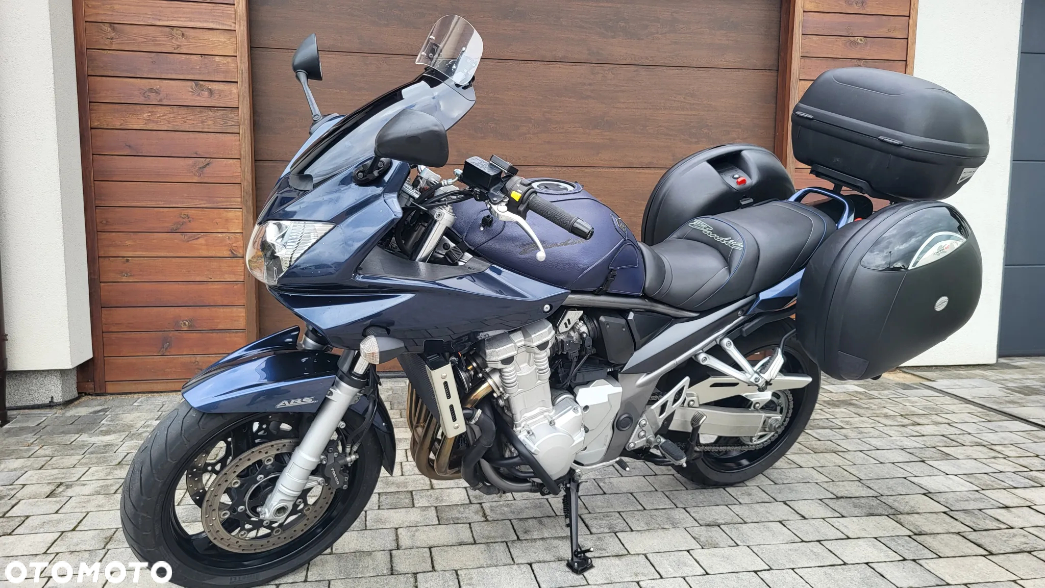 Suzuki Bandit - 12