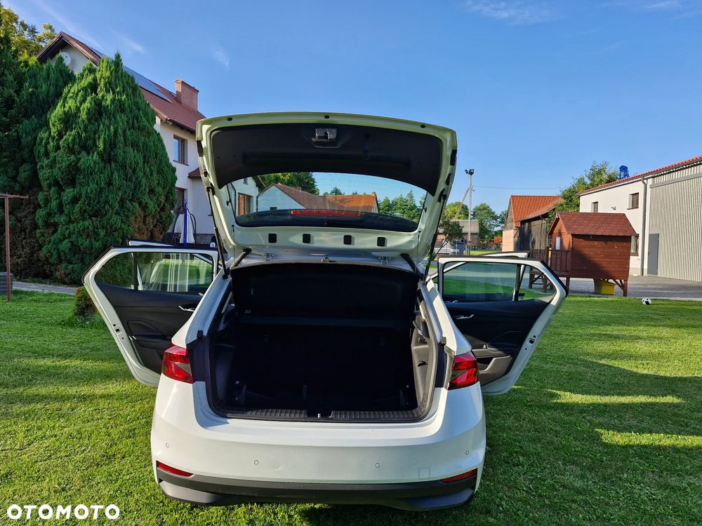 Skoda Fabia 1.0 TSI Ambition - 13
