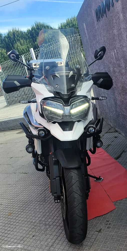 Triumph Tiger - 9