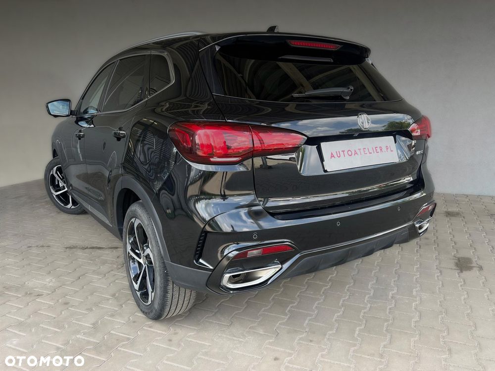 MG HS 1.5 T-GDI Exclusive DCT - 10