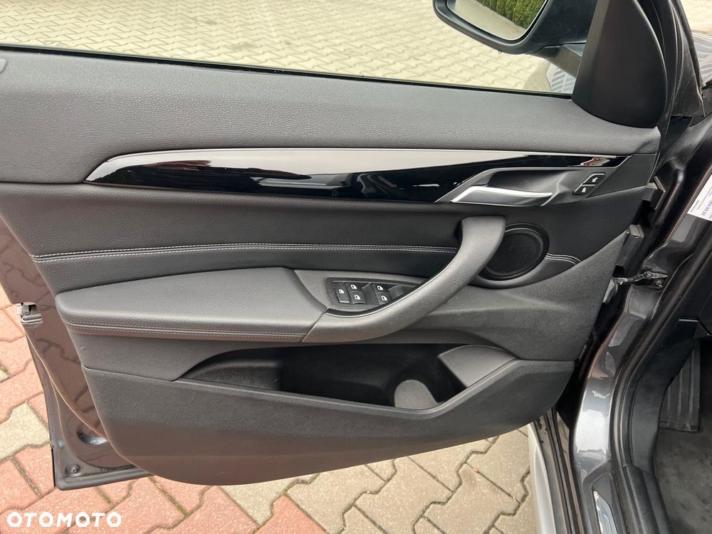 BMW X1 xDrive25d Advantage - 16