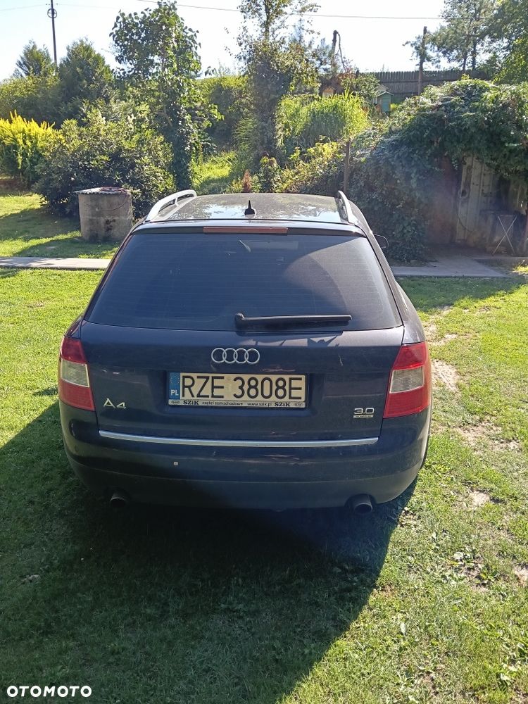 Audi A4 Avant - 5