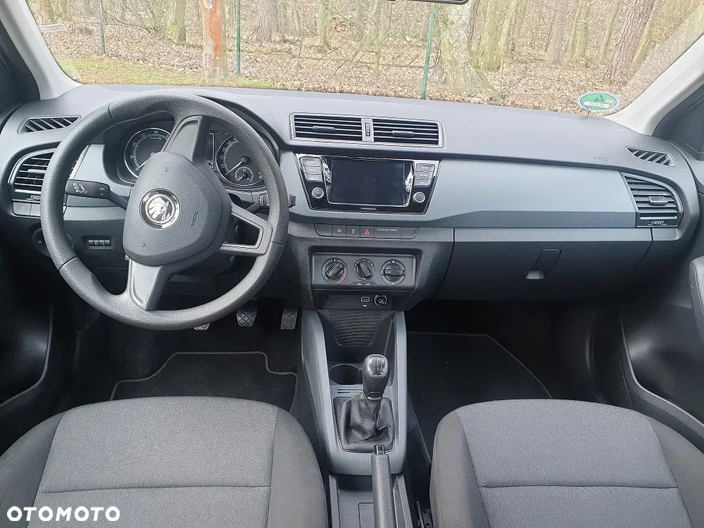 Skoda Fabia 1.0 Active - 8