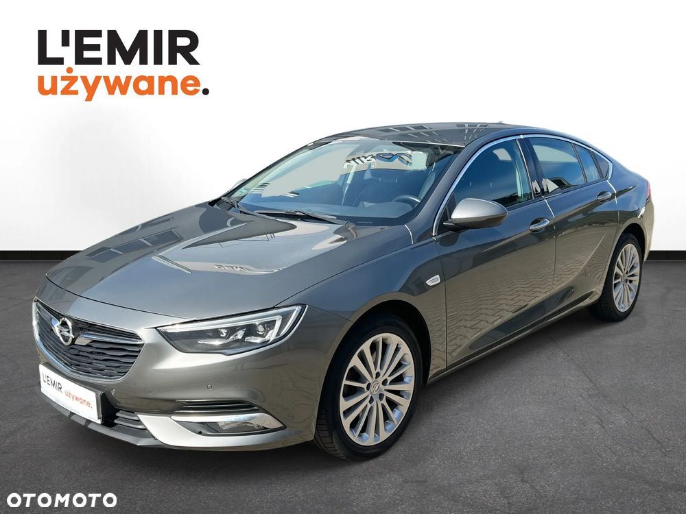 Opel Insignia - 1