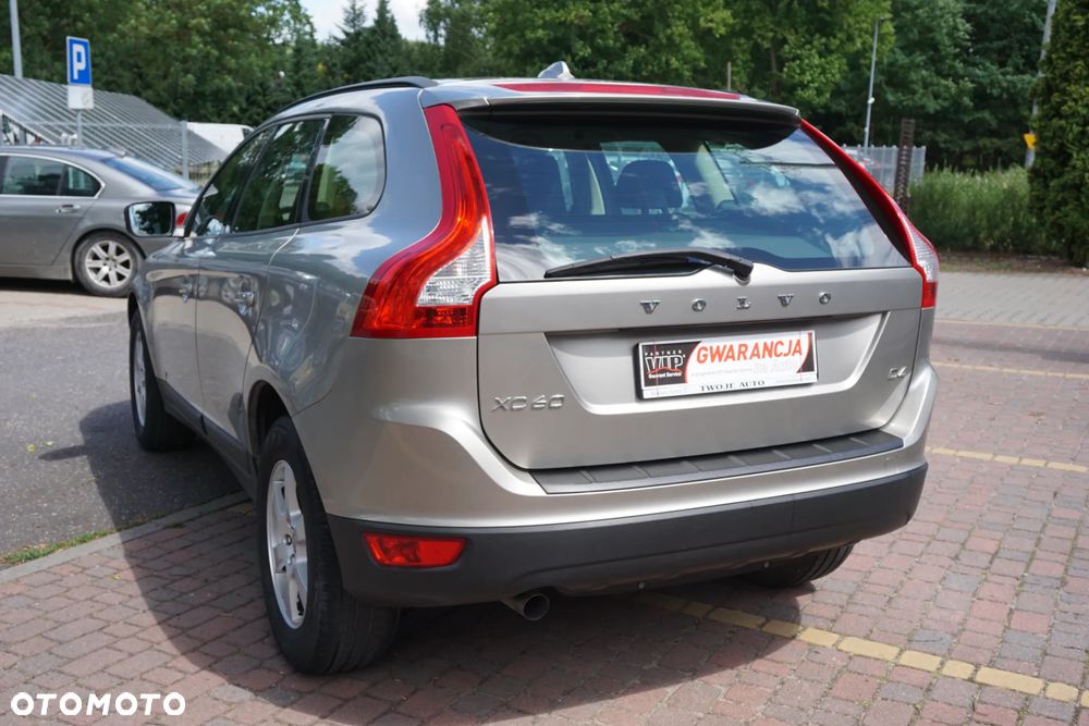 Volvo XC 60 D4 Kinetic - 6