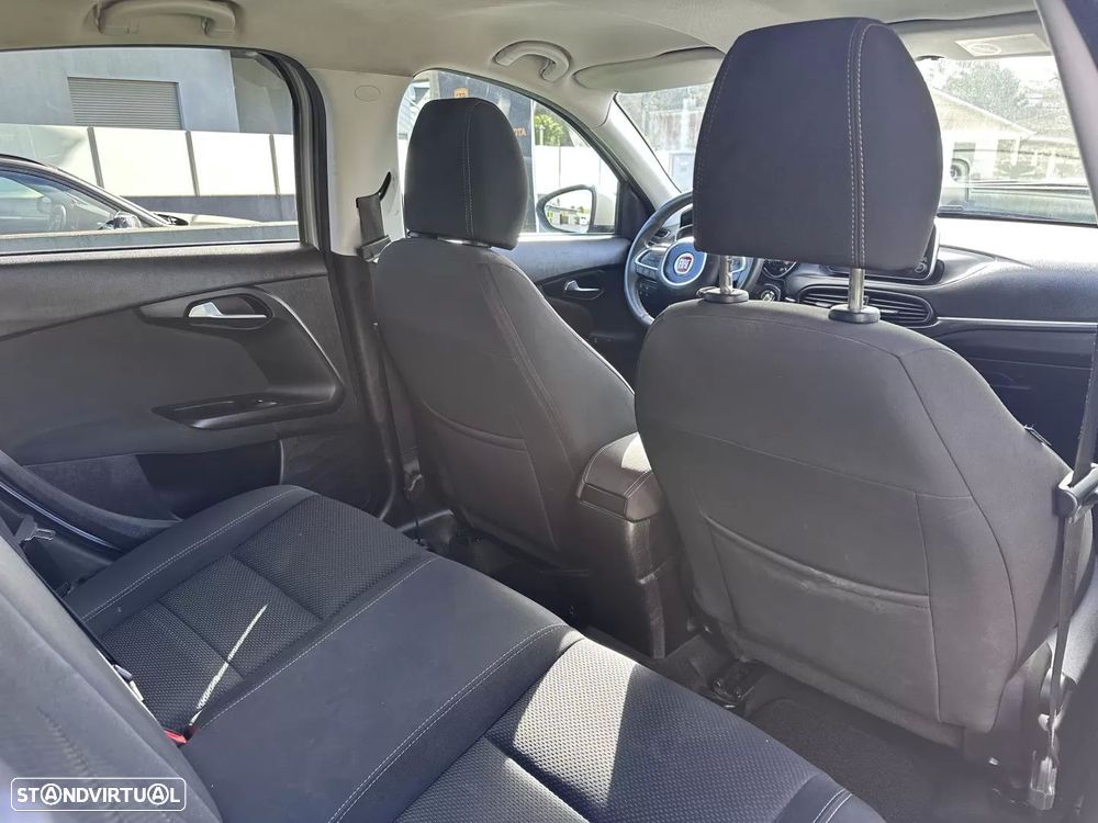 Fiat Tipo 1.3 M-Jet Lounge Tech - 39