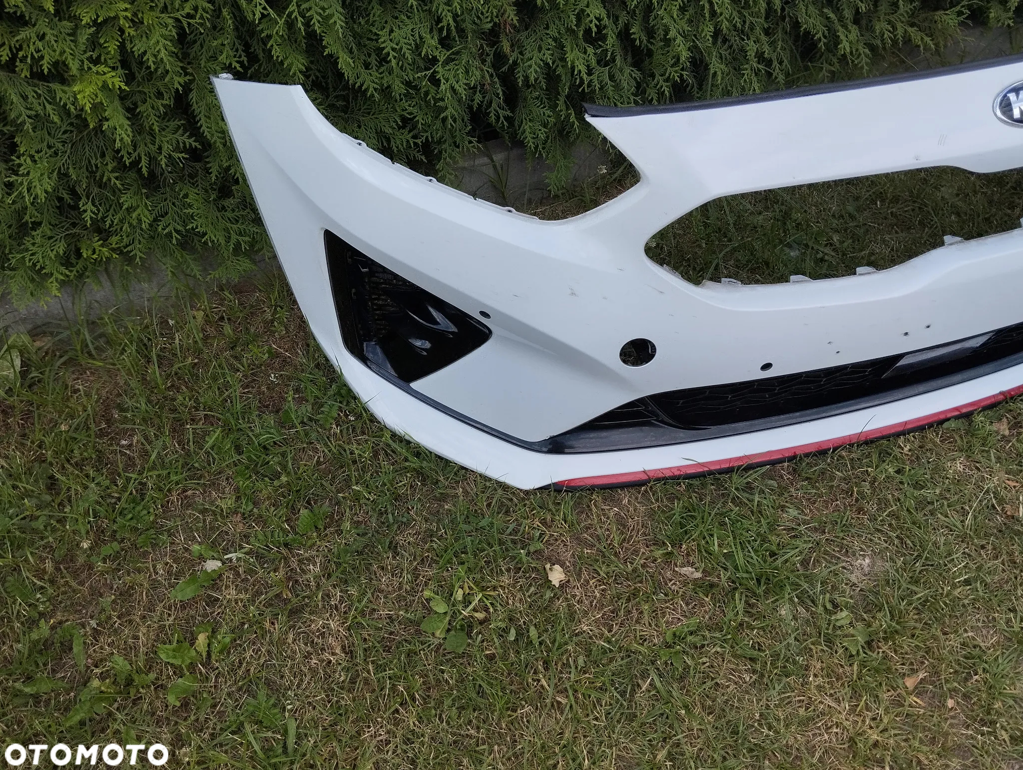 Zderzak przedni Kia proceed Gt - 4