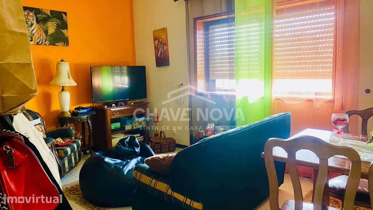 Apartamento T2 virado Poente c/lugar de garagem - Grande imagem: 3/12