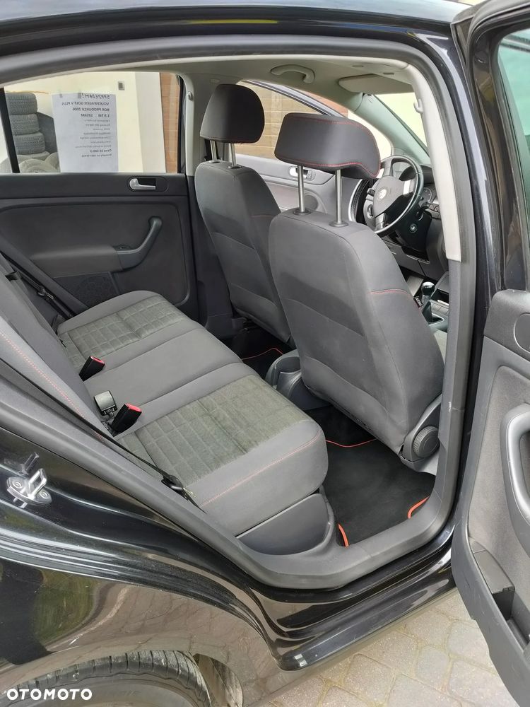 Volkswagen Golf Plus - 4