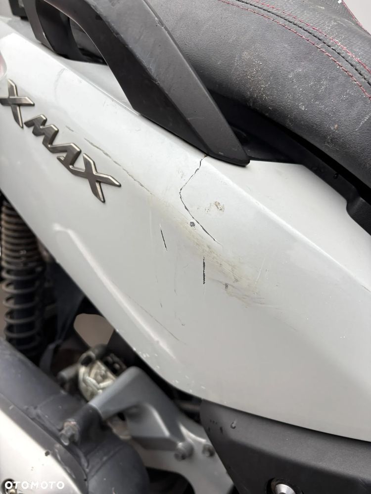 Yamaha X-max - 9
