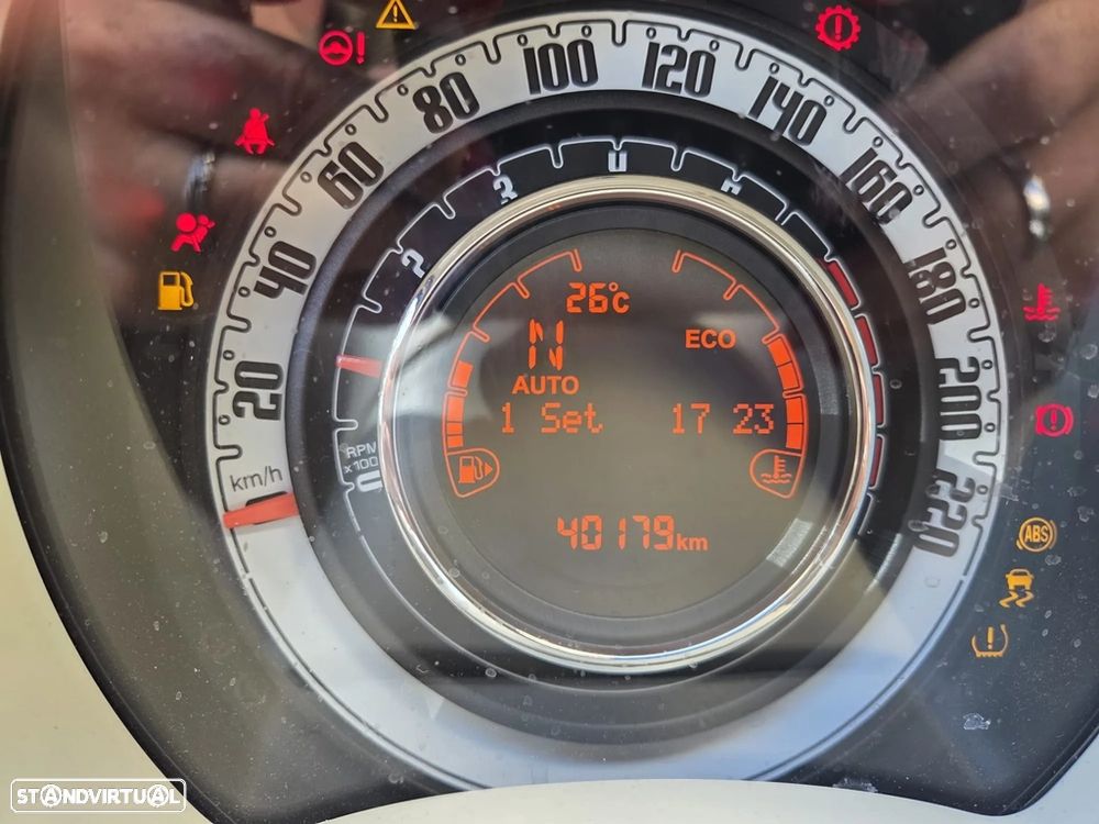 Fiat 500 1.2 Lounge Dualogic - 11