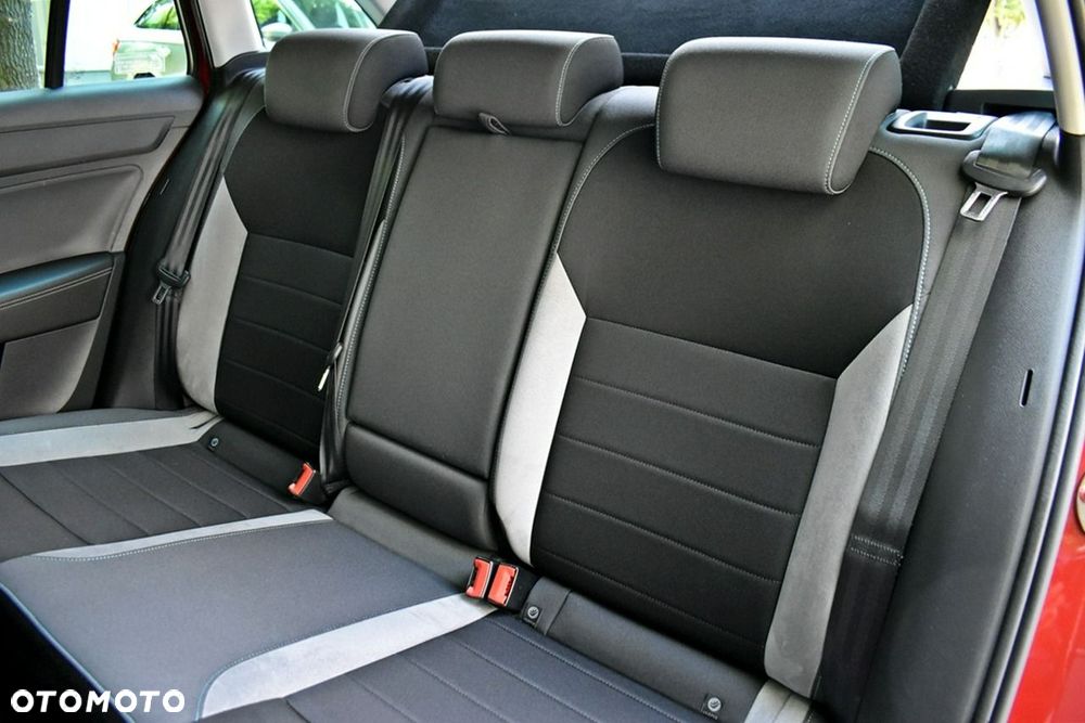 Skoda RAPID 1.2 TSI Joy - 11