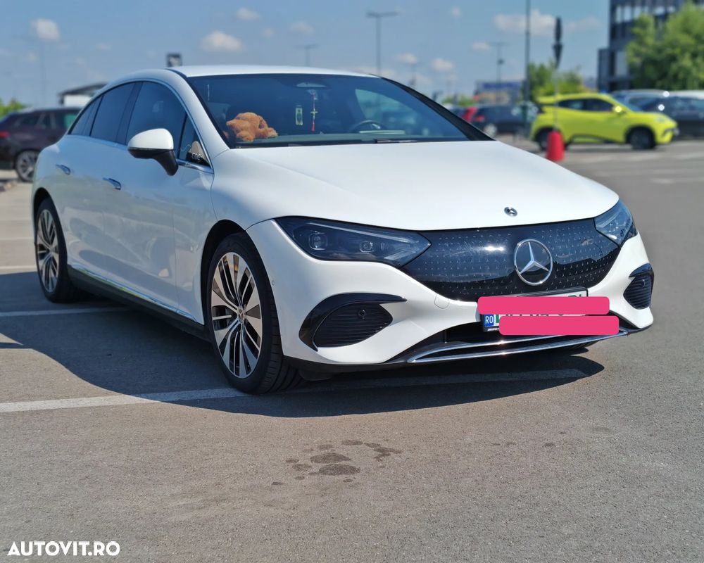 MERCEDES-BENZ EQE 2024 — imagine 3