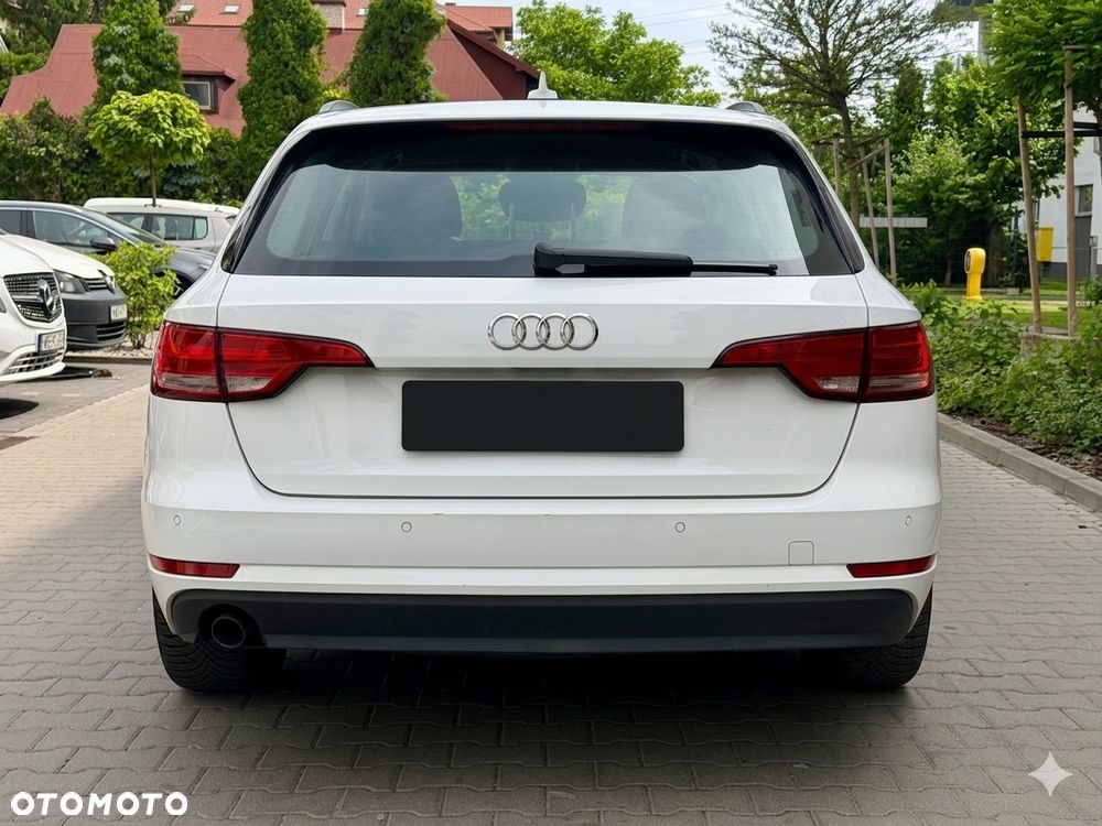 Audi A4 Avant 2.0 TDI S tronic sport - 4