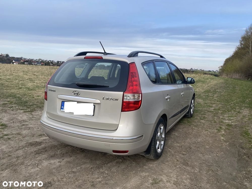 Hyundai i30 1.6 Comfort - 7