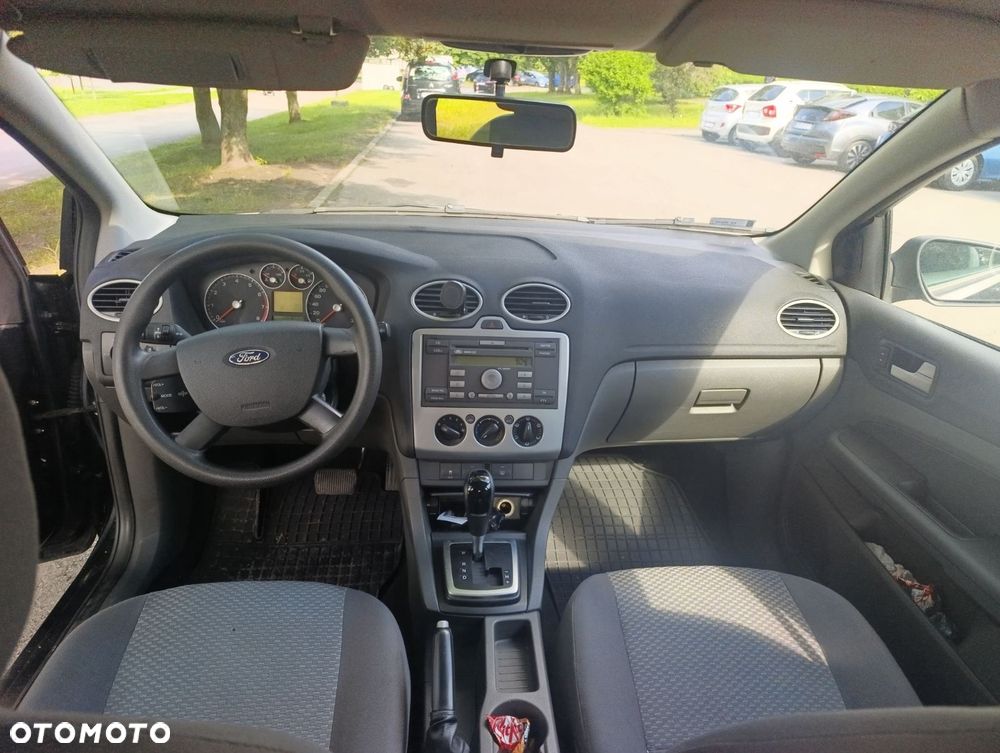 Ford Focus - 8