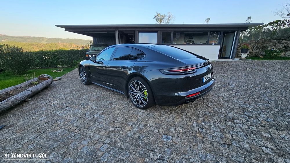 Porsche Panamera 4 S - 13