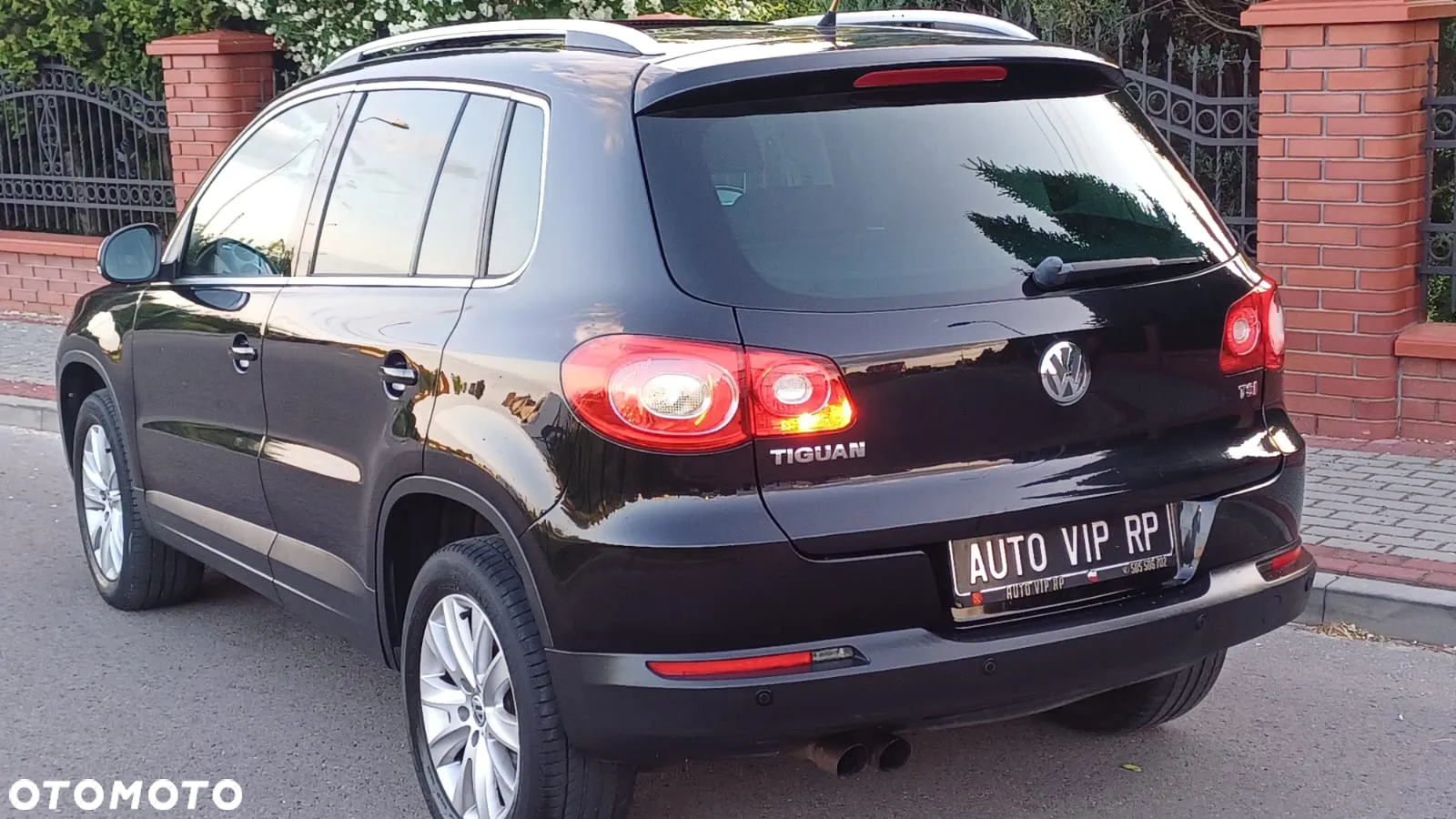 Volkswagen Tiguan 1.4 TSI Trend&Fun - 17