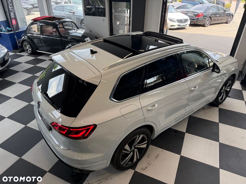 Volkswagen Touareg - 7