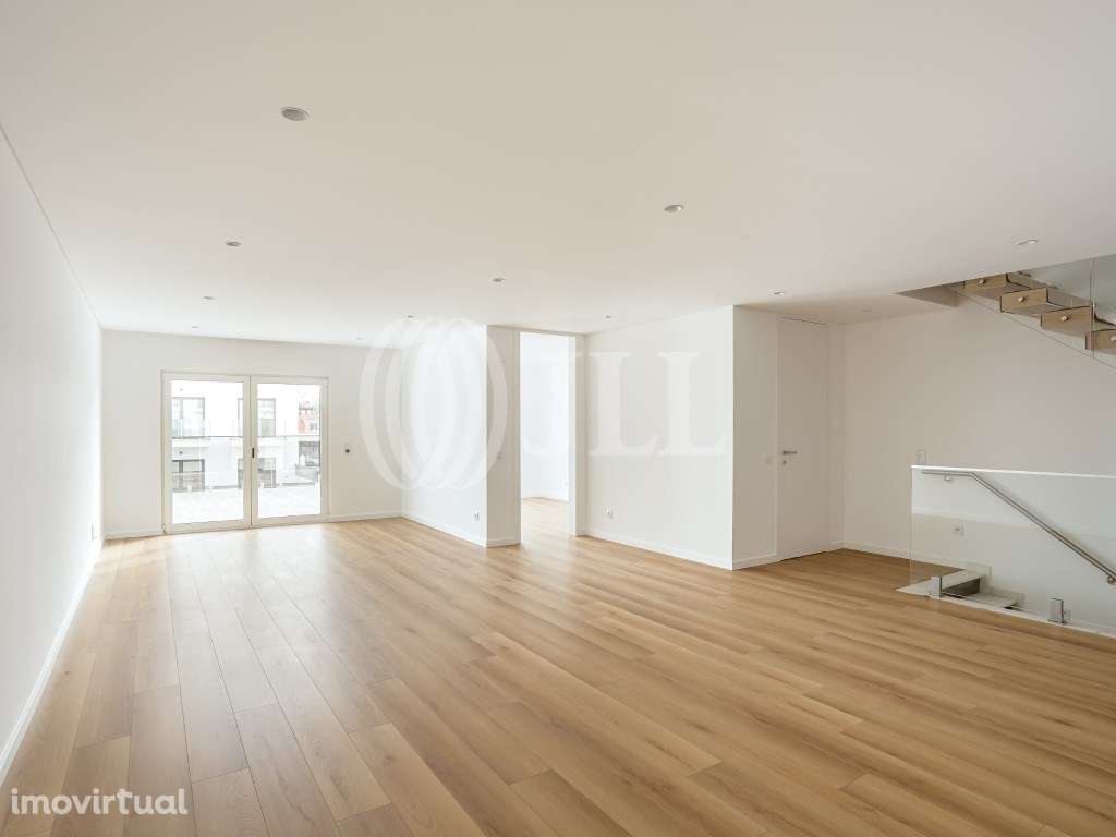 Moradia T4, no Ocean Prime Village, São Pedro do Estoril - Grande imagem: 5/94