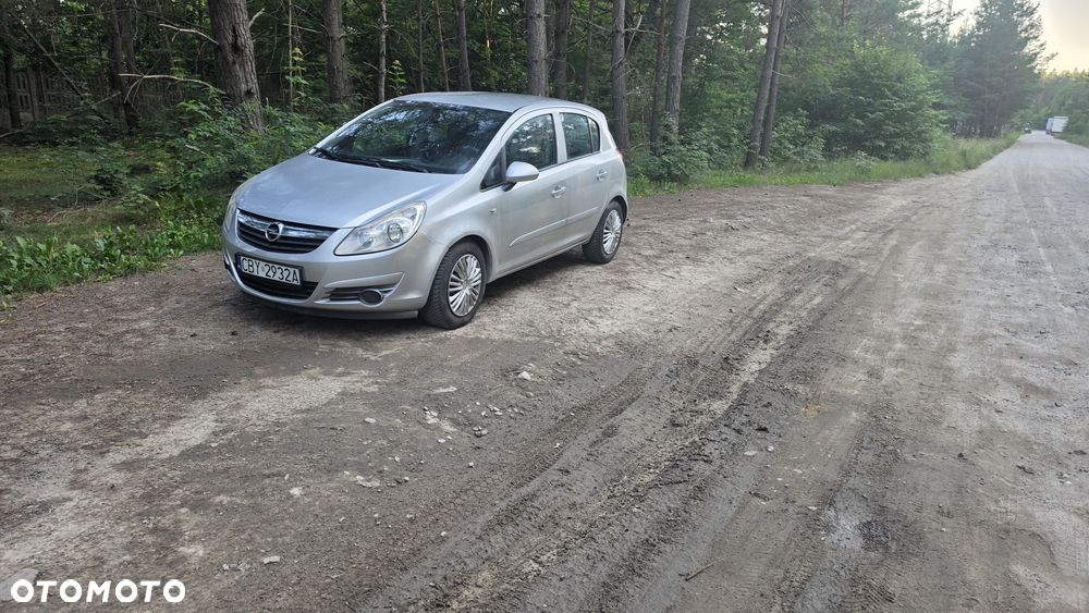 Opel Corsa - 4
