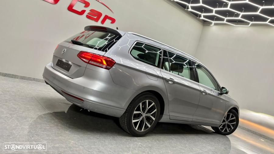 VW Passat Variant 1.6 TDI (BlueMotion ) DSG Comfortline - 25