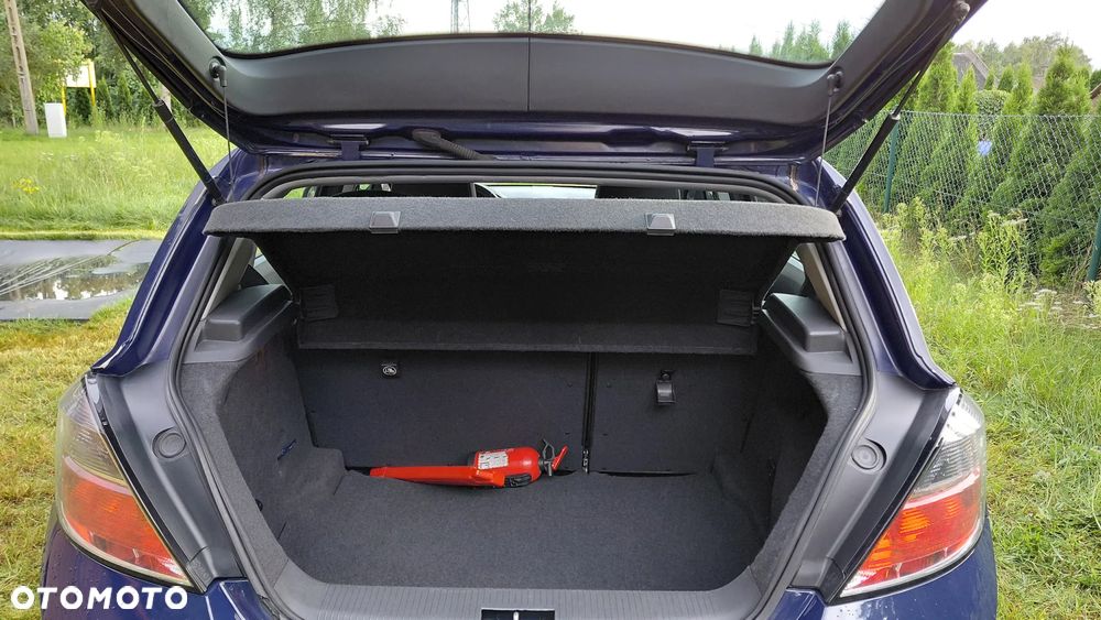 Opel Astra 1.6 - 12