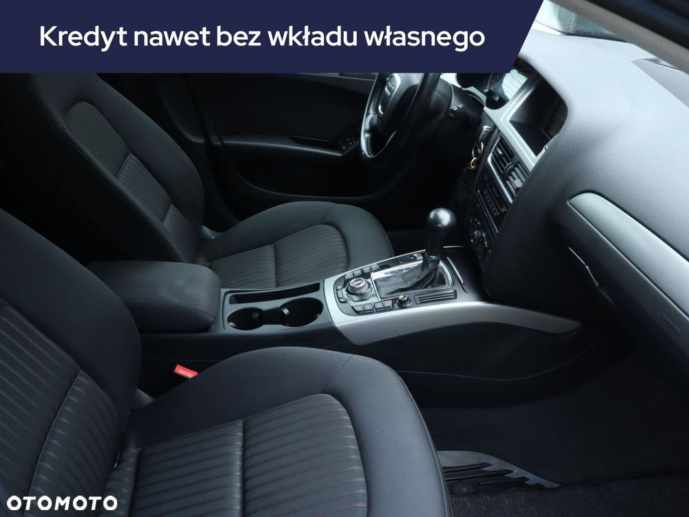 Audi A4 Avant - 11