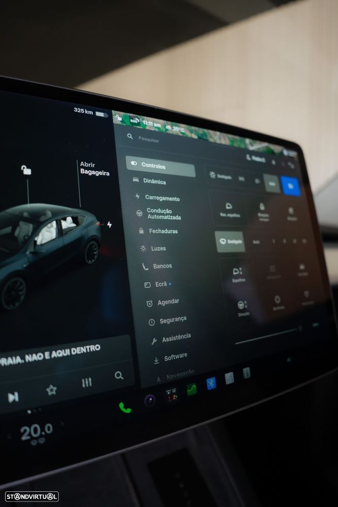 Tesla Model Y Long Range Dual Motor AWD - 49