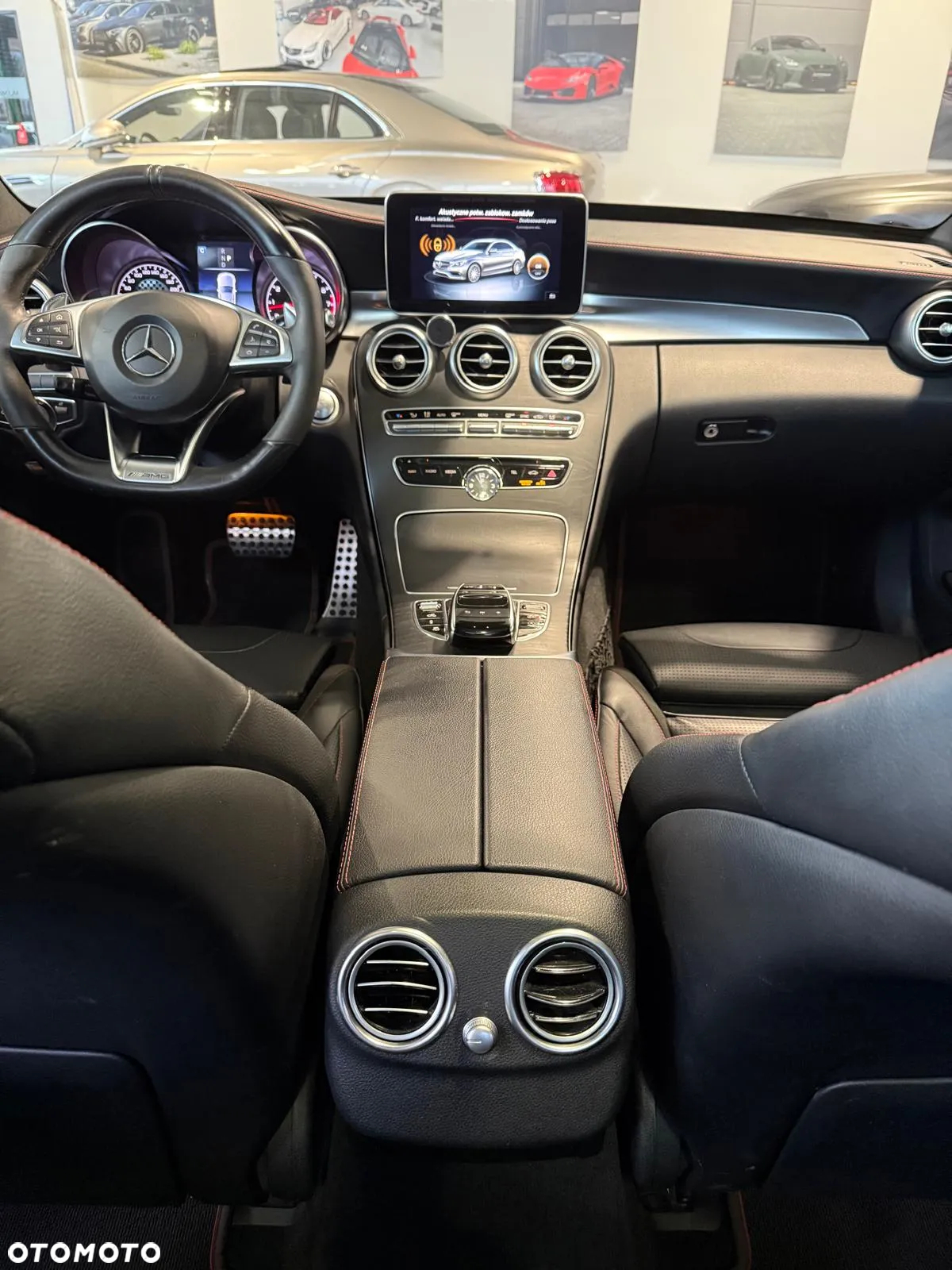 Mercedes-Benz Klasa C AMG 43 4Matic 9G-TRONIC - 14