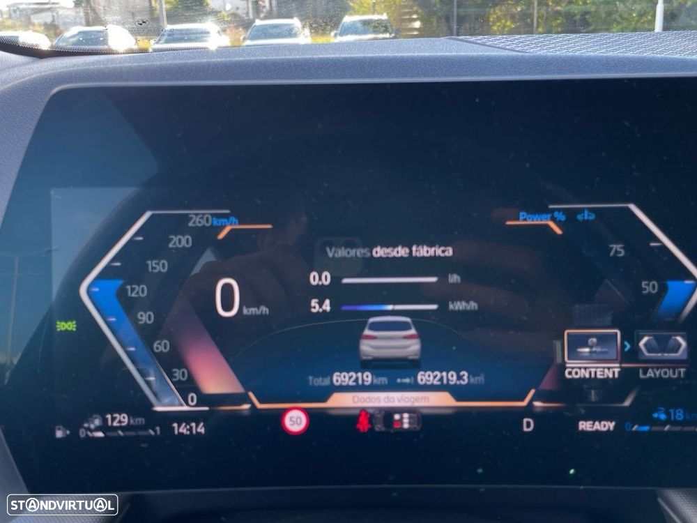 BMW 225xe Active Tourer e xDrive - 3