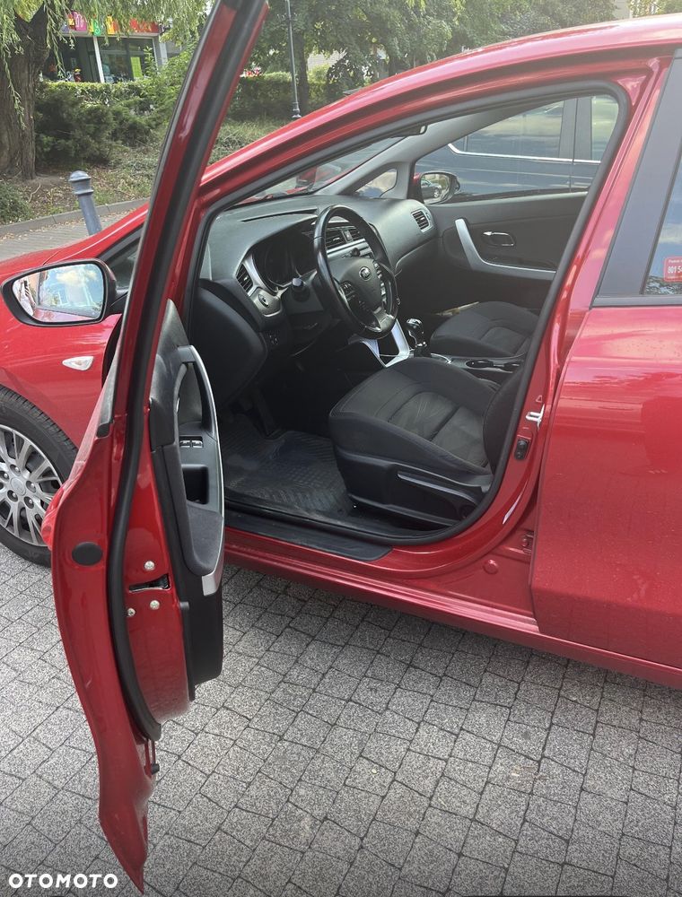 Kia Ceed 1.6 GDI M - 6