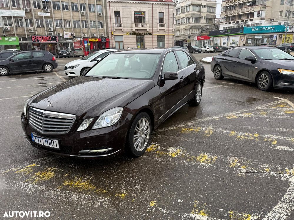 Mercedes-Benz E 220 CDI BlueEfficiency Aut. - 1