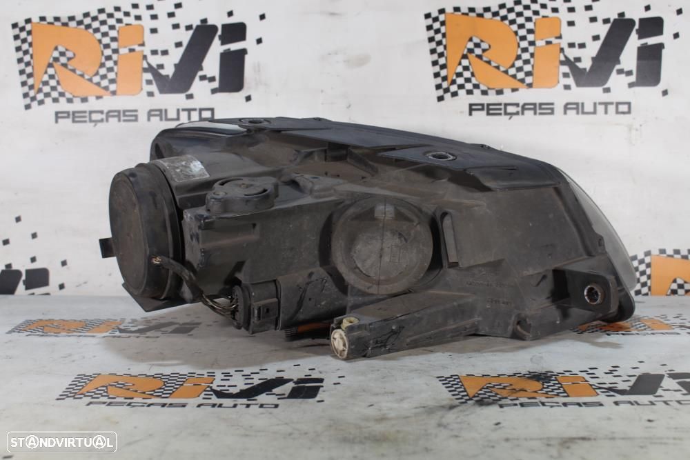 Ótica / Farol Esquerdo Volkswagen Passat (3C2)  3C0941005ad / 89316410 - 10