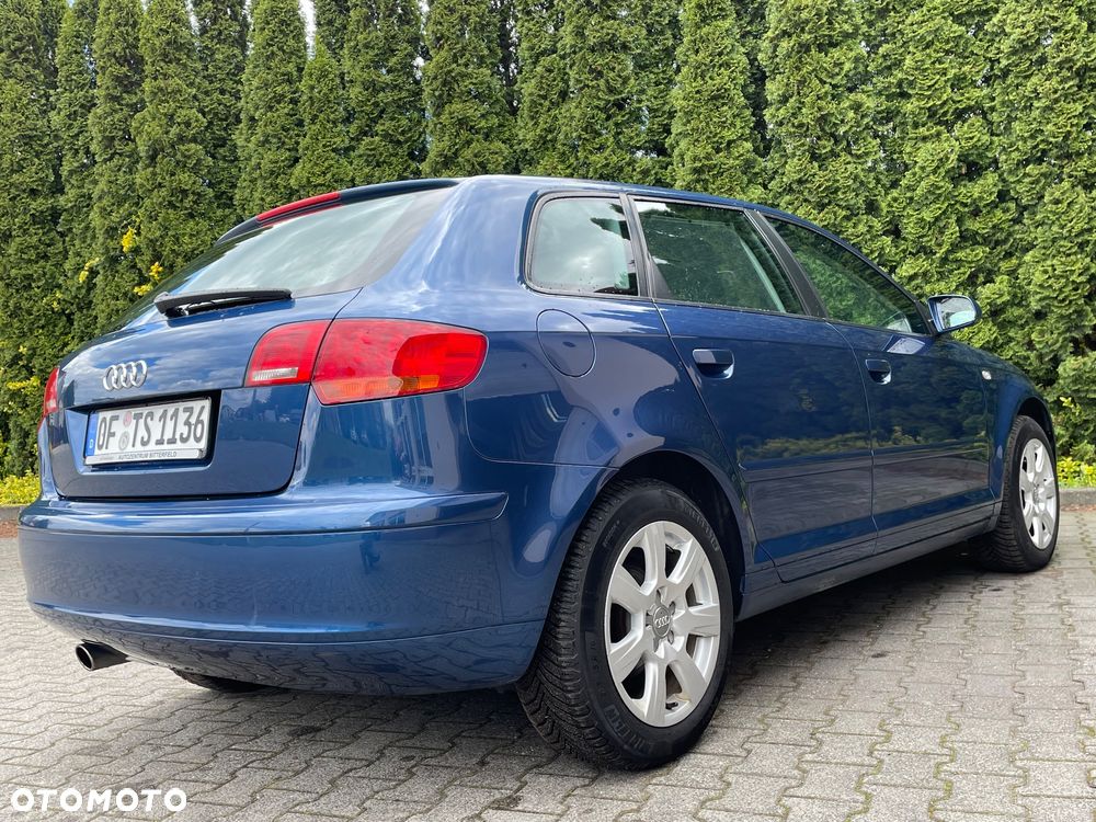 Audi A3 ver-1-6-fsi-ambiente - 17