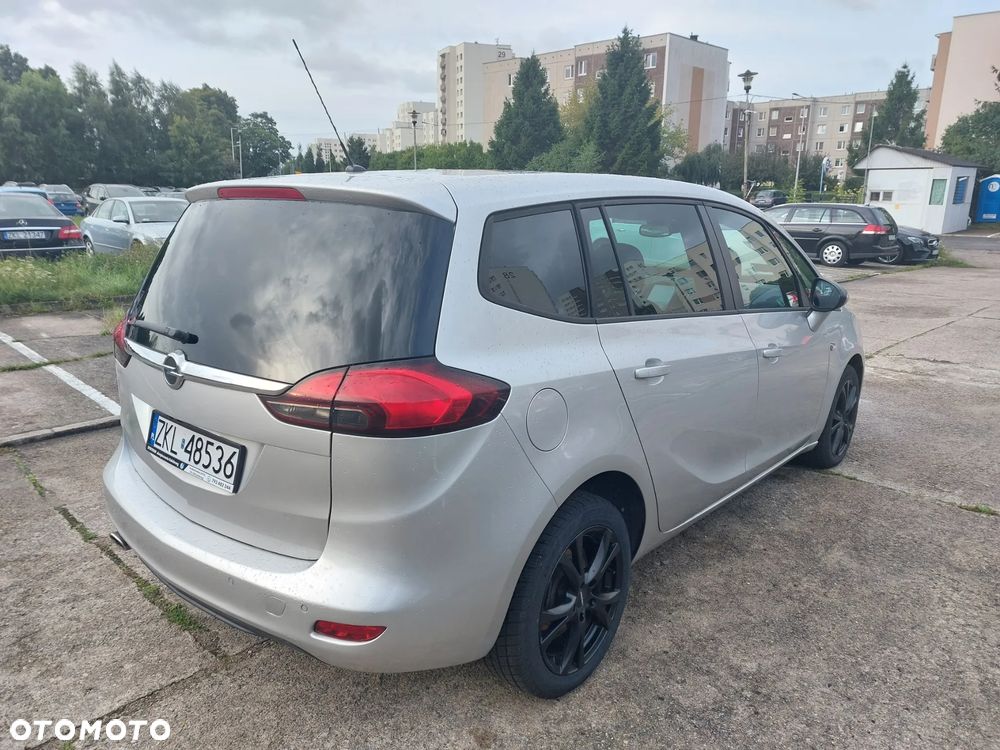 Opel Zafira Tourer 2.0 CDTI Automatik Edition - 2