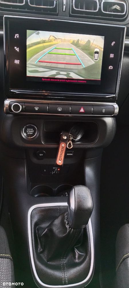 Citroën C3 1.2 PureTech Shine EAT6 - 18