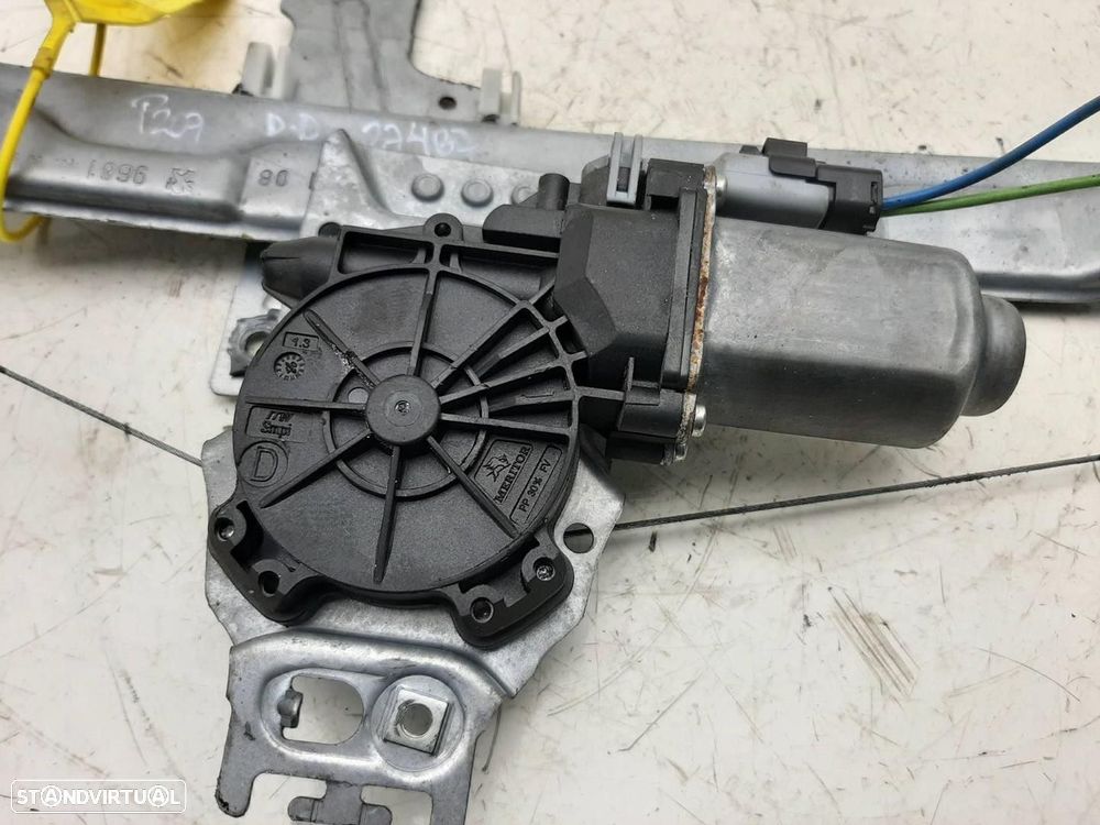 ELEVADOR DE VIDRO FRONTAL DIREITO PEUGEOT 207 2008 -400912D - 2