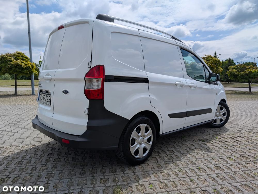Ford TRANSIT COURIER - 4